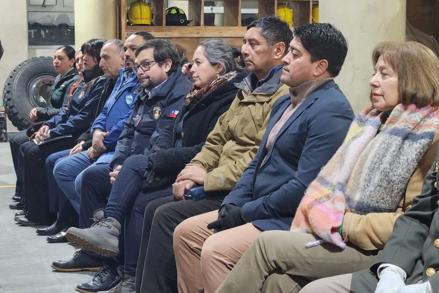 Provincia de Capitán Prat celebra aniversario de Bomberos de Chile