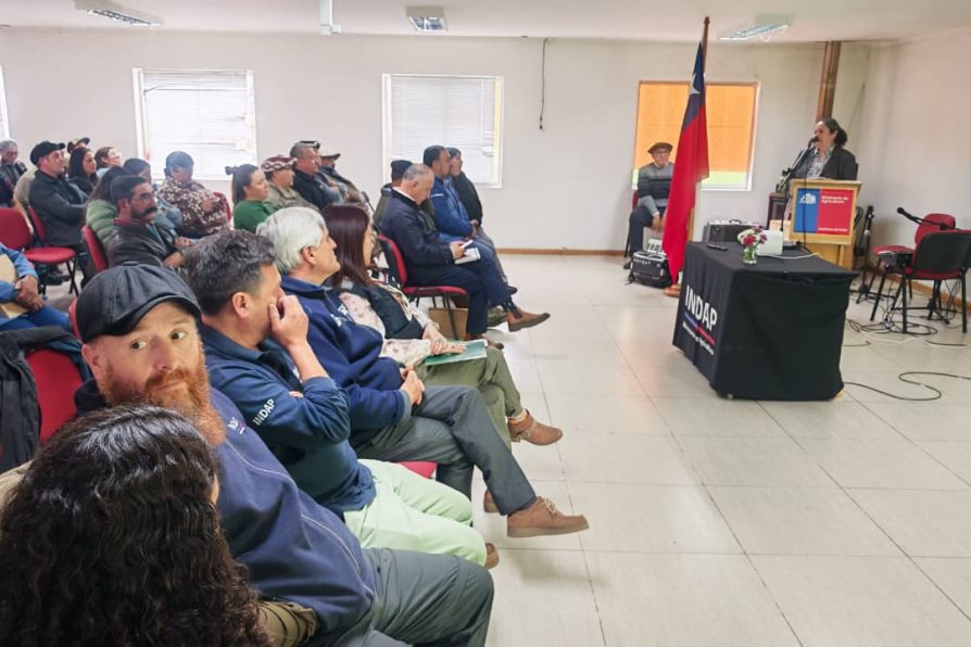 Cochrane conmemoró el Día del Campesino con emotiva ceremonia junto a organizaciones del agro
